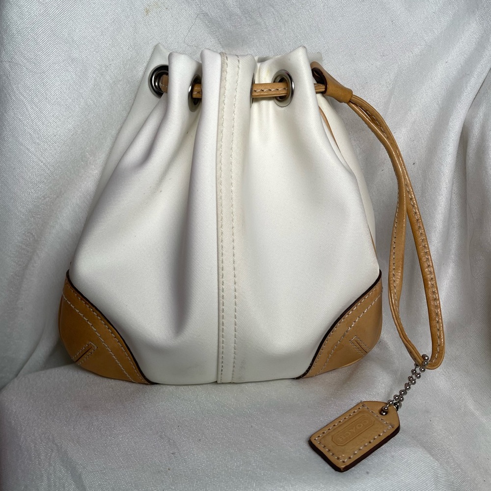 RARE Coach Drawstring Pouch Wallet NWOT